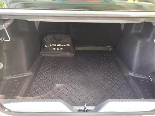 Dacia Logan ECO-G 100 (GPL + Benzina, 100 CP) - Imagine 5/10