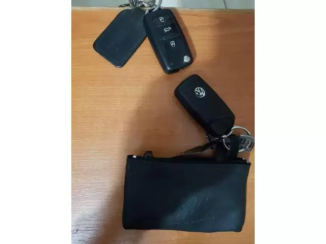 VW GOLF 6 PLUS 2.0 TDI - Imagine 9/10