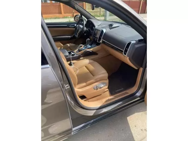 Porche Cayenne (negociabil) - Imagine 4/8