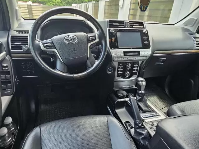 Toyota Land Cruiser 2.8l turbo Luxury - Imagine 9/9