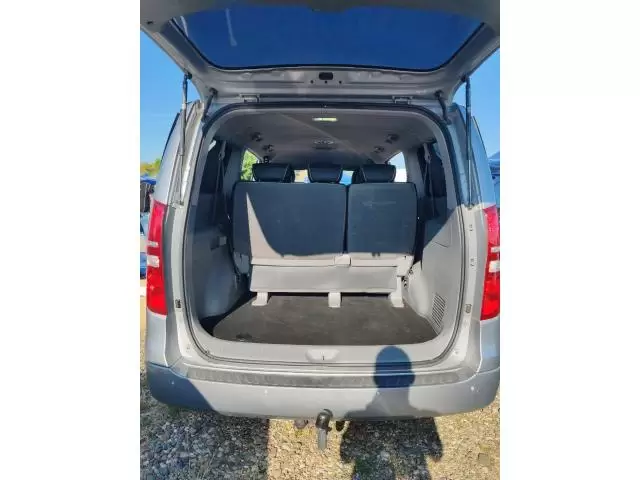 Hyundai H1 Grand Terex - Imagine 9/10