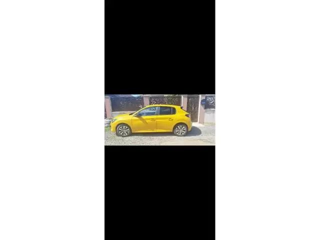 Peugeot 208 - Imagine 4/9