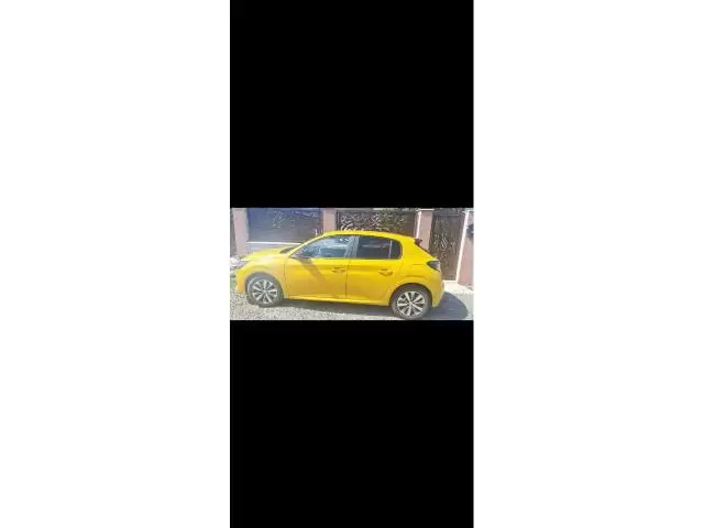 Peugeot 208 - Imagine 5/9