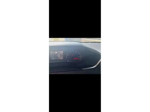 Peugeot 208 - Imagine 9/9