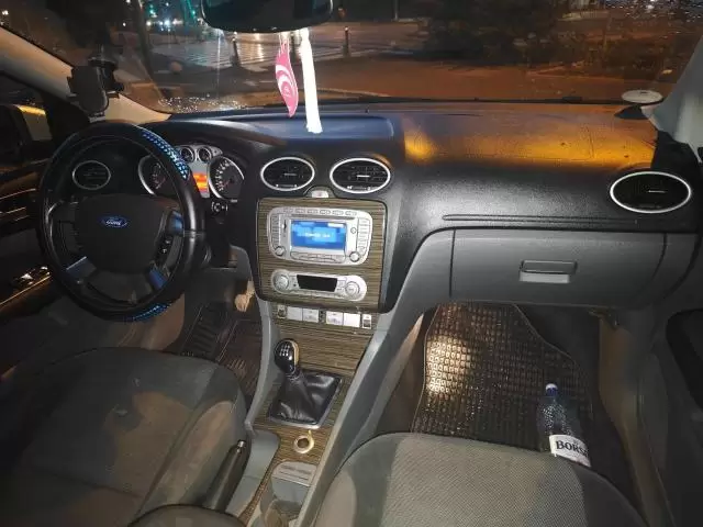 Vând Ford Focus mk2 facelift - Imagine 3/5