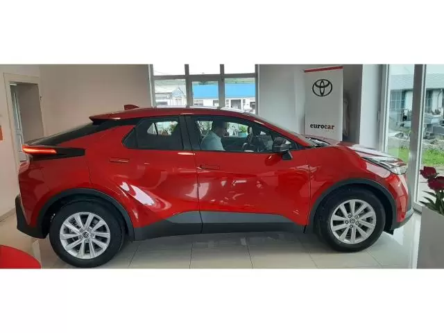 Toyota C-HR hibrid 1,8 - Imagine 4/8