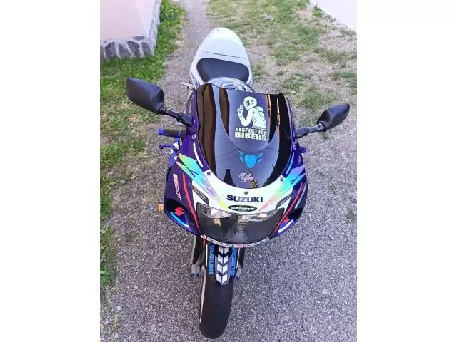 SUZUKI GSXR 600 ! ca NOU - Imagine 7/10