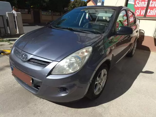 Hyundai I20 - Imagine 4/10